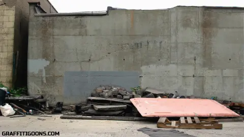 Alley Wall